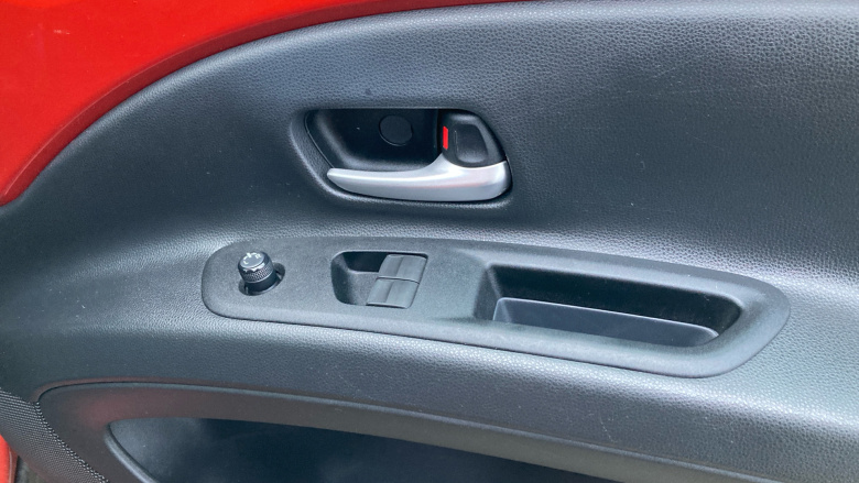 Toyota Aygo X 1.0 VVT-i Edge 5dr Petrol Hatchback